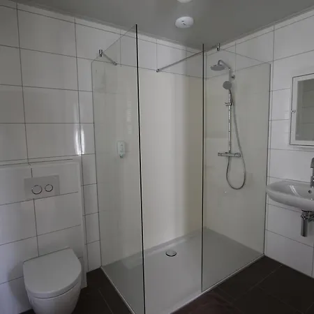 Au Petit Chateau