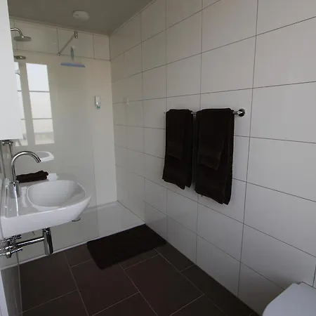 Au Petit Chateau Bed & Breakfast